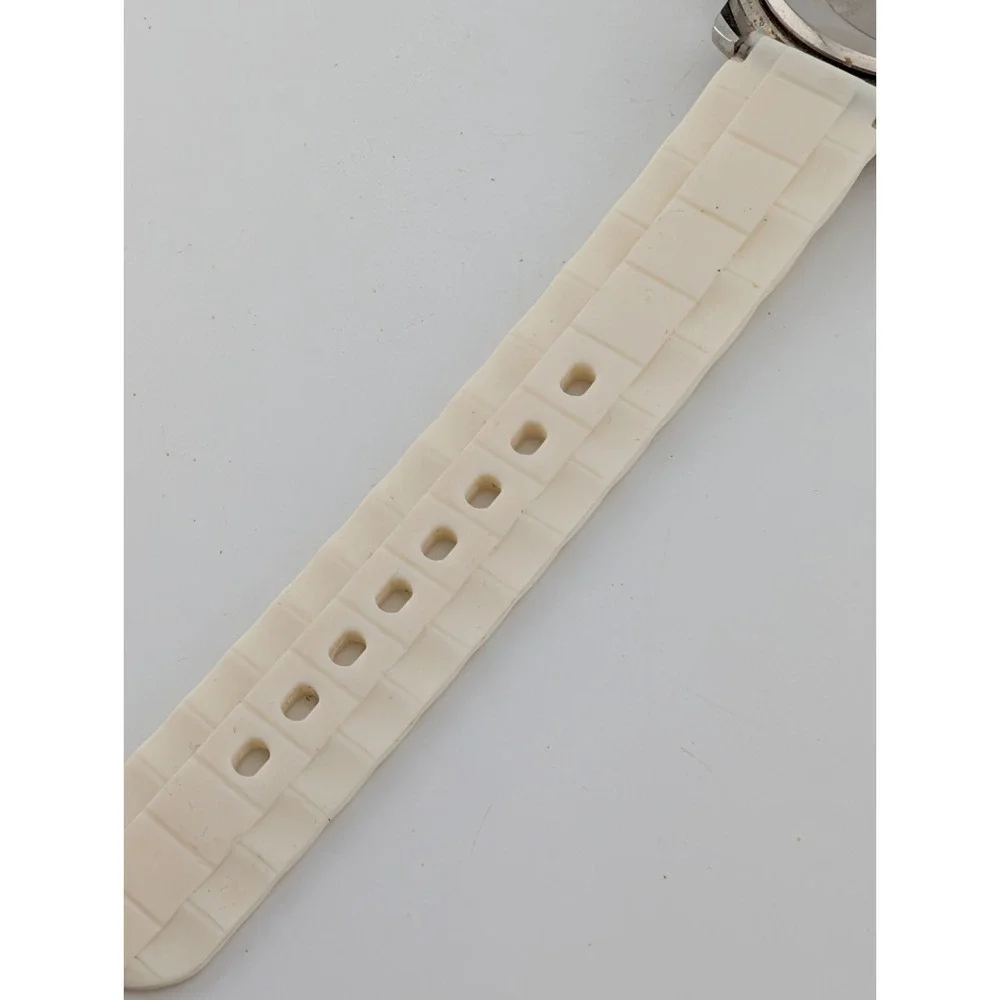 Geneva Watch Women Polka Dot Dial Crystal Bezel White Silicone Band- New Battery